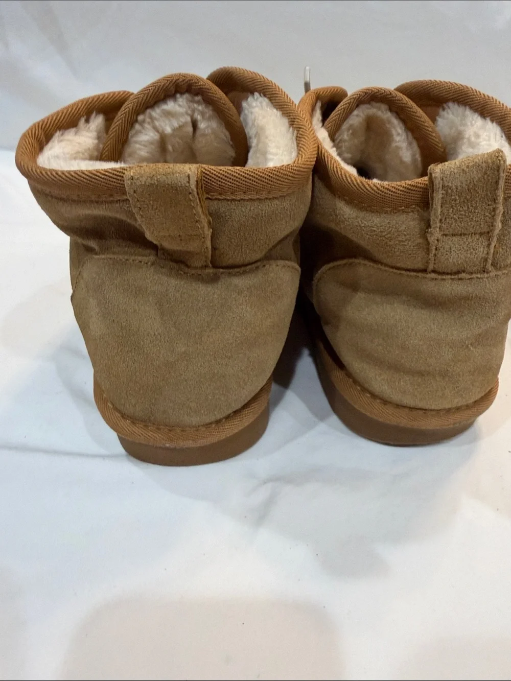 Men's Suede Chukka Boots with Shearling Lining - Brown
